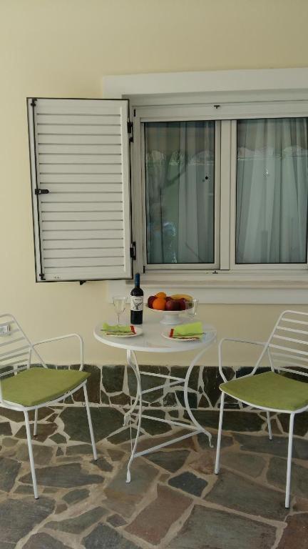 Nn Spata Rooms & Suites Near Athens Airport Exterior foto